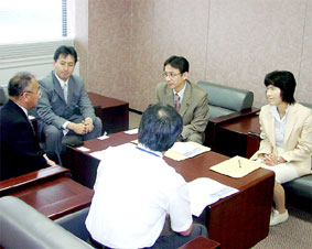 ���X�X����ō�ʁE������H��c���ƍ��k