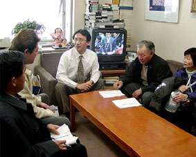 �鏤�A�̑�\����v�����󂯍��k