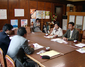 �X�����c�����΂őS�J�A���e�}�v��