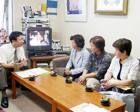 ���傤������ʎx���̑�\����u��Q�Ҏ����x���@�āv�Ɋւ���ً}�v�]���󂯁A���k