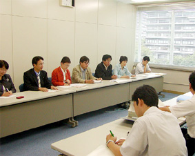 ���C���t���G���U���Ŕ_���Ȃɐ\������\�\�_���ȁ^��Ō^�����̋���������\��