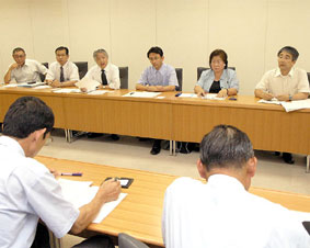 �O�m�d�@�̑僊�X�g���v����Ōٗp�m�ۂ֎����[�u���Q�n���ɗv��