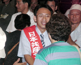 �Q�n�E�O���̉�����ɎQ��