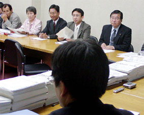 �ɕ������̃v���T�[�}���v�撆�~�����߂�\������ɓ���