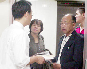 ���傤�����i��������Ə��A����j�Ȗ؂̑�\�����Q�Ҏ����x���@�Ă̌����������Ƃ߂�v�]�������A����