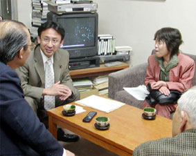 �S���ƍ�ʂ̎����ۈ牀�A���̑�\�炩��A���ԕۈ珊�^�c��̈ێ��ւ̂���Ɨ��N�x�ۈ�֘A�\�Z�m�ۂ����߂�v���������A���k