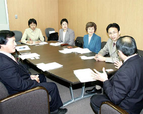 ��錧���H��A����ɂ�