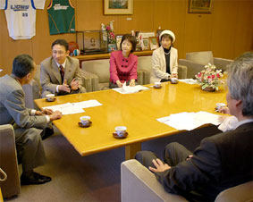 ��ʁE�ČR����ʐM��n�̖��Ŏs���ƍ��k