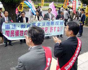 �S�J�A�E�����t�������A�����J�g�A����Ȃǂ���Â���u�O�U�N�ċG���������I�T�E�Q�U���N�W����f���v������