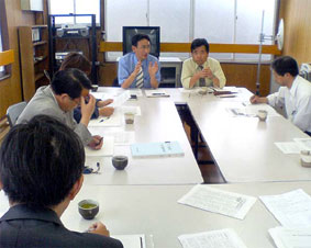 �F�s�{�s�̐���ۑ�ȂǂŎs�c�c�E�쑺����ƈӌ�����