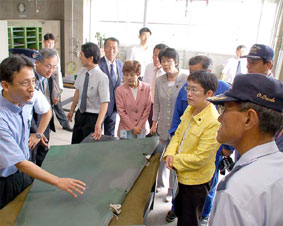 �@�̏C����Ə�