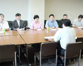 �Q�n���̌o�Y�ȂƂ̌���