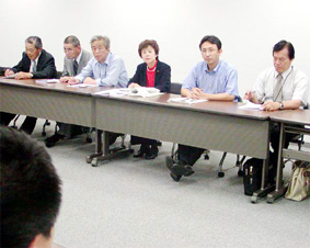 ��錧�̖h�q���Ƃ̌���