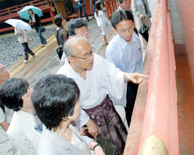 ��C�̕K�v�ӏ��Ő������󂯂�