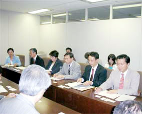 兵庫労働局から聞き取り