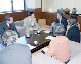 ��ʁE�O�F�����ƍ��k