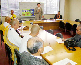 �@���҃l�b�g��ẪC���N�h�����~�@���W��ł̂�������