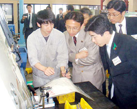 ����E�f�`�ގY�Ɗ֘A�H���