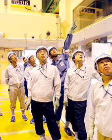 ���q�F�����Ȃǂ𒲍�