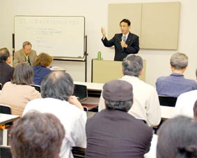 ��ʁE�x�m���s�̑�^�V���b�s���O�Z���^�[�o�X���w�K��ōu��