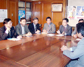 �U�������̍���߂����΍�`�[������