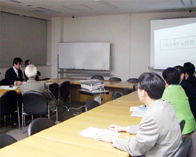 �g�������Ƃ��`�F�b�N����c���̉�h��Ấu���c��_�����݂̖��_�w�K��v�ɏo��