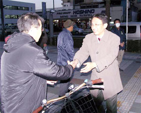 �Q�n�E�i�q�O���w�O�ŊX������