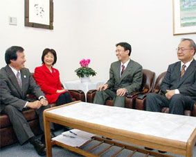 �w��閯��x�̗��N1�����L���łĂ��k