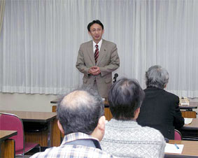 ��ʁE�����̘J���Ҍ㉇��̊w�K�𗬏W��ōu��