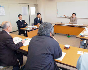 ���Y�������