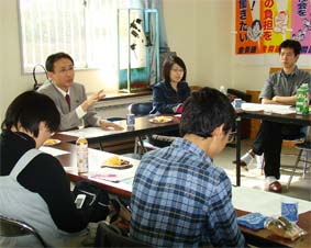 �������̉�c�ł�������