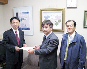 �Q�n����A�̑�\����u�������҈�Ð��x�p�~�@�Ẳ������߂�v�v�����󂯍��k