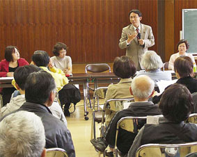 ��ʁ^����s�c��񍐉�ɎQ��