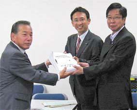 ��ʓy���̍���c���v���E�@���W��