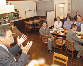 ��ʁ^�J���Ҍ㉇��̃r�A�p�[�e�B�[