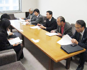 �m�r�j�X�e�A�����O�V�X�e���Y�̔h�����Ō��J�Ȃ��畷�����